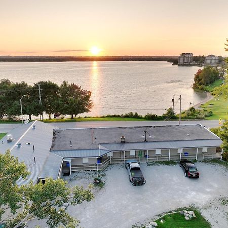 Lakeside Inn Orillia Esterno foto