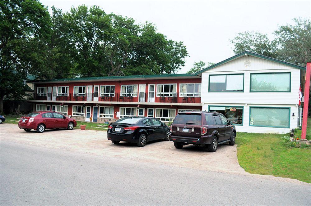 Lakeside Inn Orillia Esterno foto