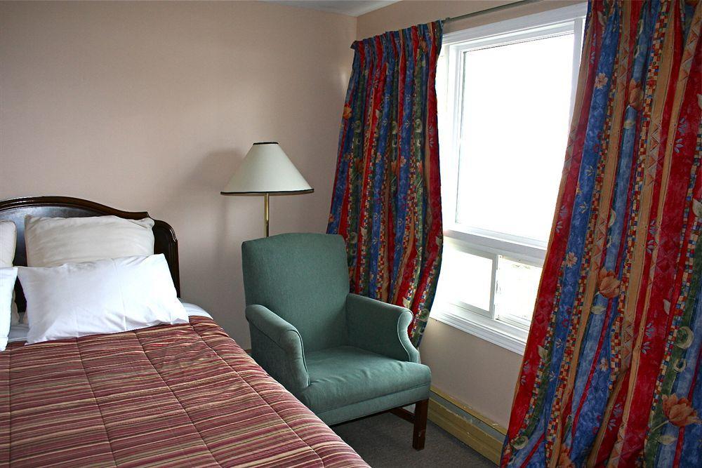 Lakeside Inn Orillia Esterno foto