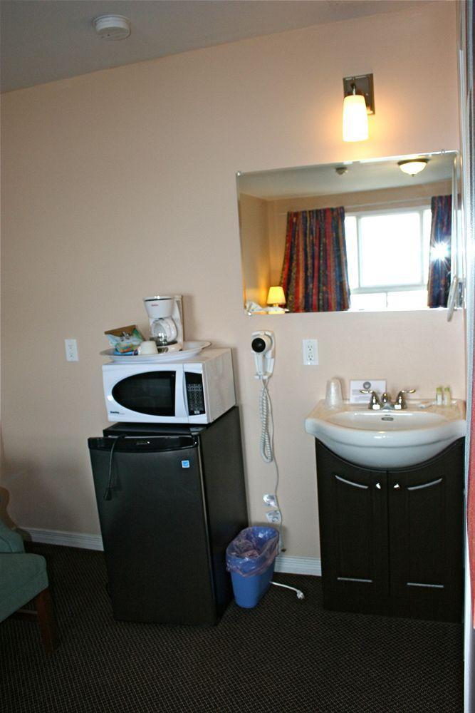 Lakeside Inn Orillia Esterno foto